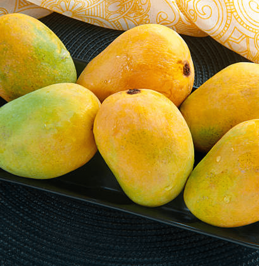 Fresh Green Langra Mango